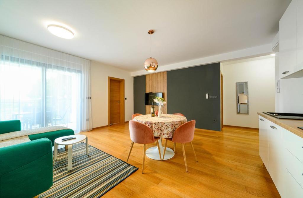 Appartement Ledunis à Šibenik Extérieur photo