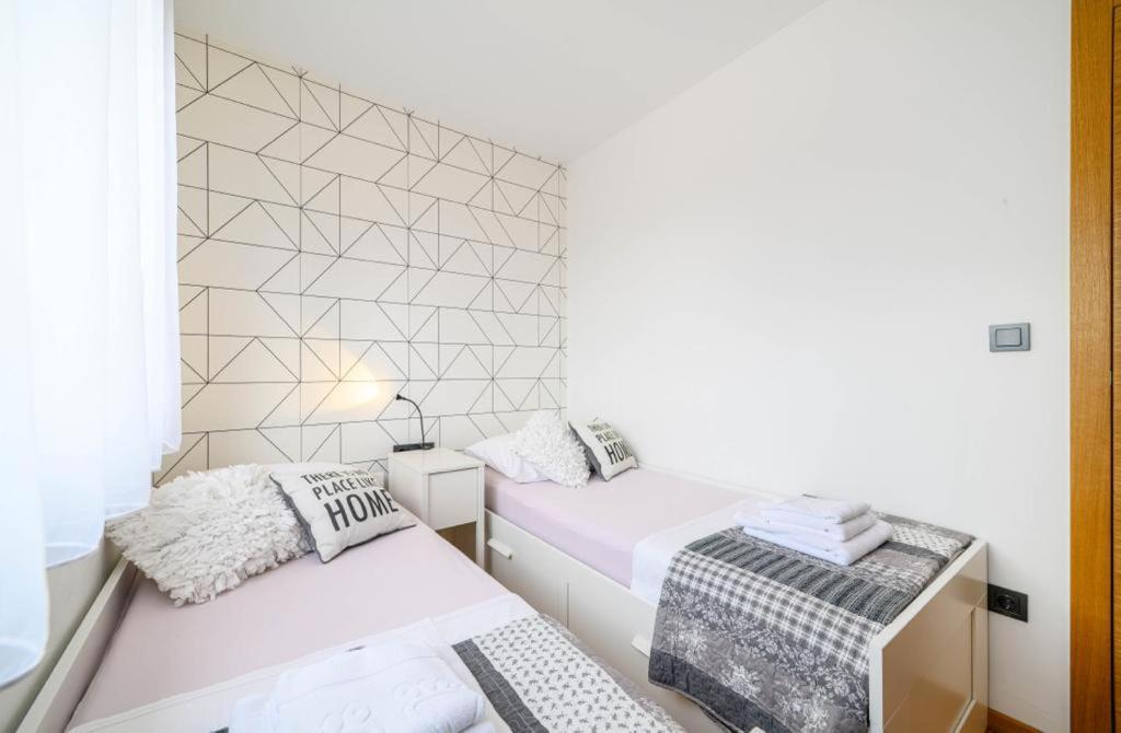 Appartement Ledunis à Šibenik Extérieur photo